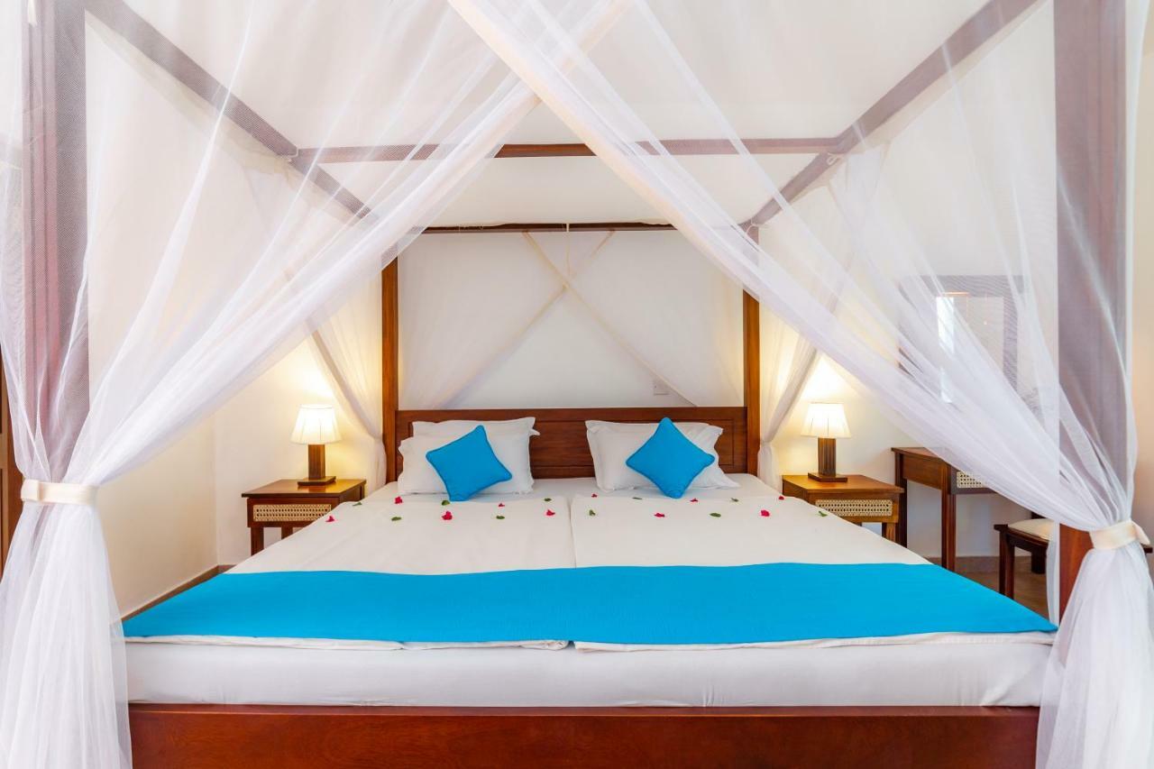 דיאני ביץ' Diani Sea Lodge מראה חיצוני תמונה