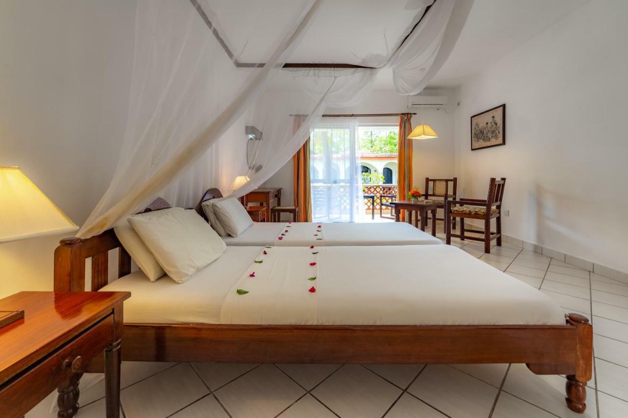 דיאני ביץ' Diani Sea Lodge מראה חיצוני תמונה