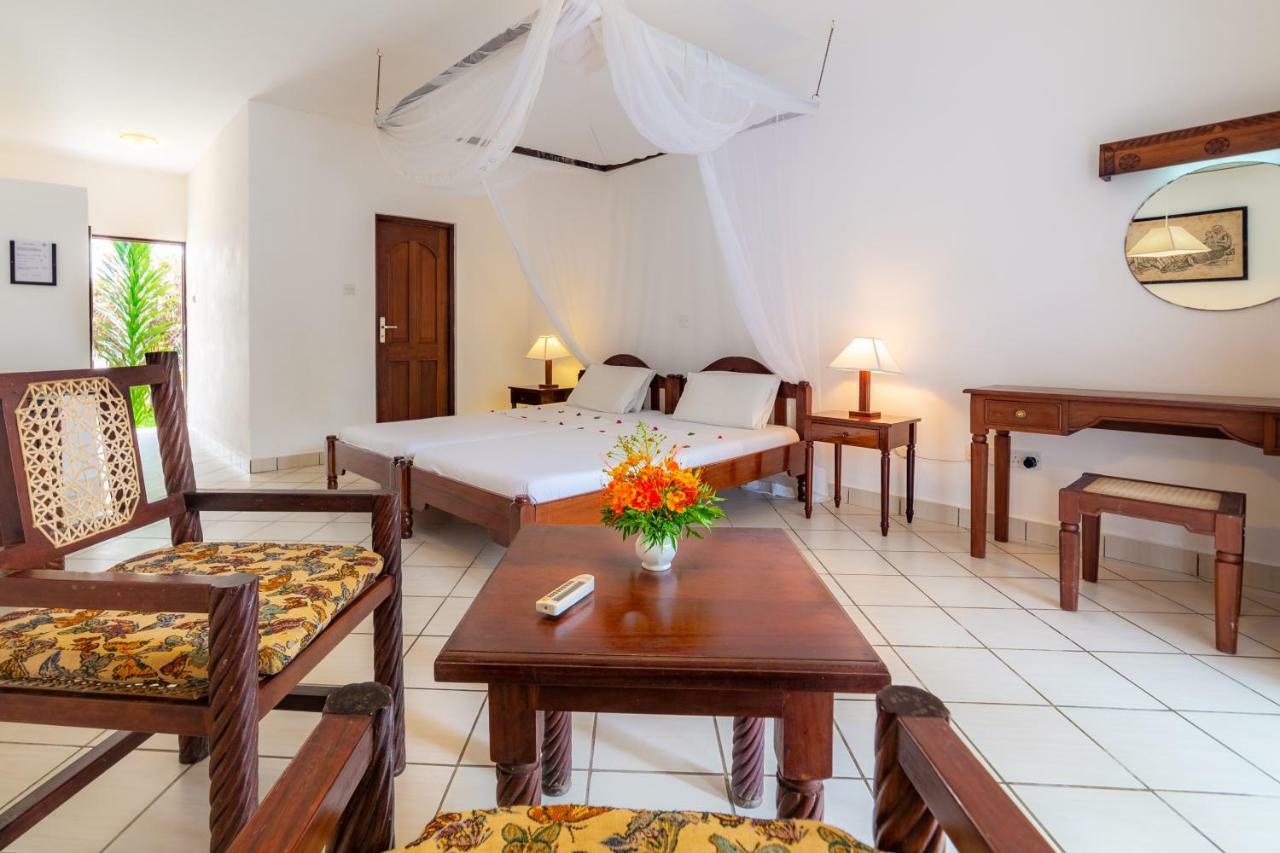 דיאני ביץ' Diani Sea Lodge מראה חיצוני תמונה