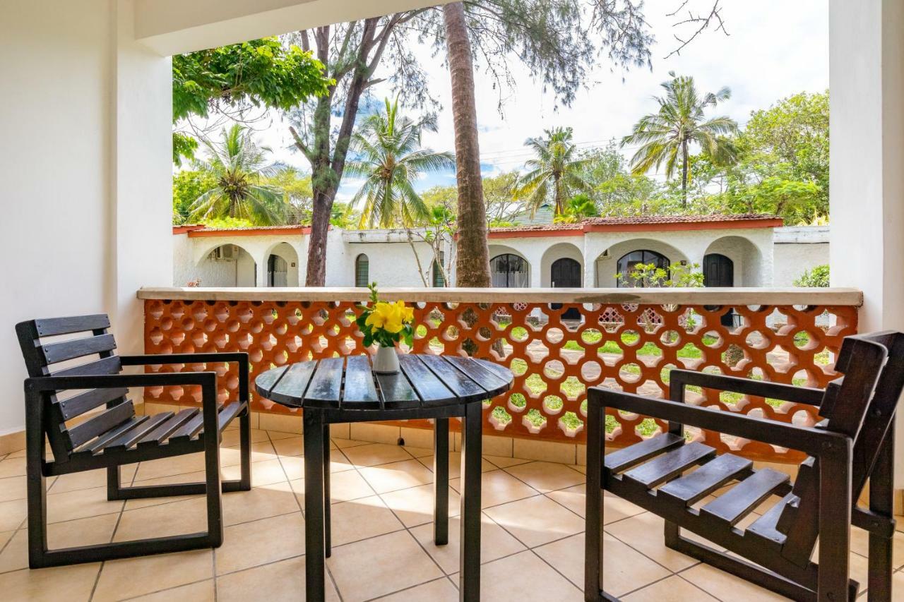 דיאני ביץ' Diani Sea Lodge מראה חיצוני תמונה